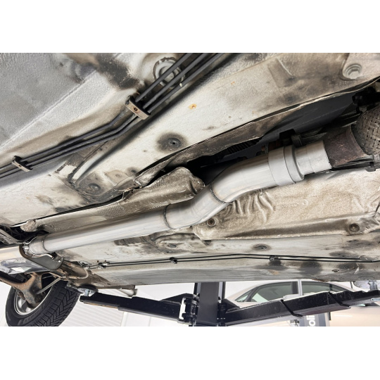 Fox Sportauspuff spojovací trubka pro Audi A4 B5 Quattro s motorem 1.8 T