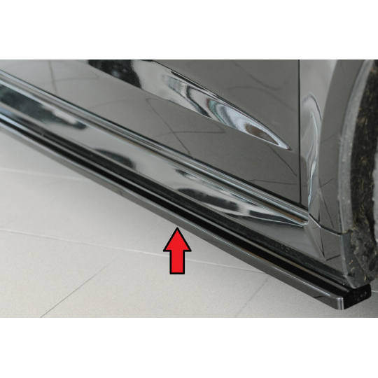 Rieger spoiler pod boční práh mont. strana pravá pro Audi RS3 8V 5-dvéř. (sportback 8VA / 8VF), 02/17-, plast ABS lakovaný do černé lesklé barvy Rieger spoiler pod boční práh mont. strana pravá pro Audi RS3 8V 5-dvéř. (sportback 8VA / 8VF), 02/17-, plast ABS lakovaný do černé lesklé barvy