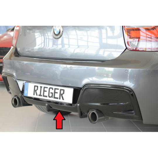 Rieger vložka zadního nárazníku pro BMW řada 1 F20, F21 sedan / 2-dvéř., sedan / 4-dvéř. před faceliftem, plast ABS lakovaný do černé lesklé barvy, pro orig. koncovky na obou stranách Rieger vložka zadního nárazníku pro BMW řada 1 F20, F21 sedan / 2-dvéř., sedan / 4-dvéř. před faceliftem, plast ABS lakovaný do černé lesklé barvy, pro orig. koncovky na obou stranách