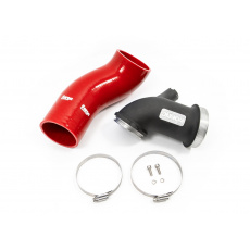 Forge Motorsport zvětšený vstup do turba pro Volkswagen Golf 8 R (s turbodmychadlem Continantal), barva hadice: červená Forge Motorsport zvětšený vstup do turba pro Volkswagen Golf 8 R (s turbodmychadlem Continantal), barva hadice: červená