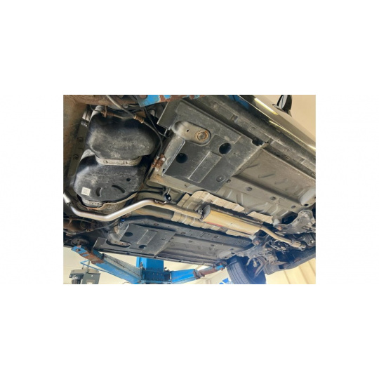 Fox Sportauspuff přední díl s tlumičem pro Fiat 500 2014- s motorem 0.9, vč. 500C