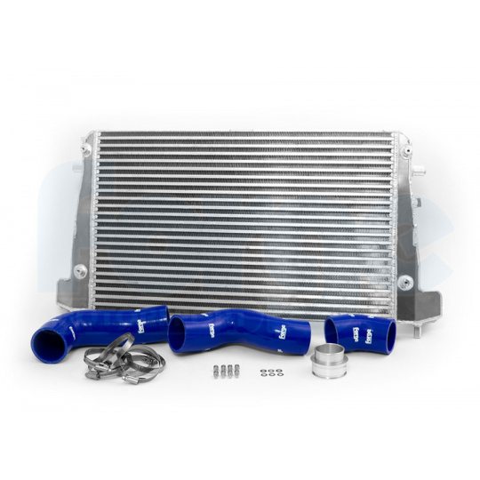 Forge Motorsport intercooler kit pro Volkswagen Scirocco / Scirocco R, barva silikonových hadic: Modrá Forge Motorsport intercooler kit pro Volkswagen Scirocco / Scirocco R, barva silikonových hadic: Modrá
