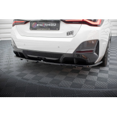 Maxton Design středový spoiler pod zadní nárazník s žebrováním v.1 pro BMW i4 G26 M-Pack, černý lesklý plast ABS