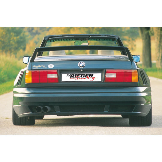 Rieger boční díl widebody II pro BMW řada 3 E30, GFK (laminát), mont. strana levá Rieger boční díl widebody II pro BMW řada 3 E30, GFK (laminát), mont. strana levá