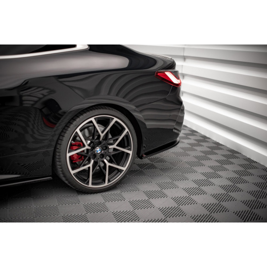 Maxton Design boční difuzory pod zadní nárazník ver.1 pro BMW řada 4 G22/M-Pack, černý lesklý plast ABS Nepasuje na M440i