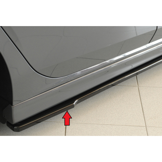 Rieger spoiler pod boční práh mont. strana pravá pro Seat Leon FR 5F 5-dvéř., 01/13-12/16, plast ABS lakovaný do černé lesklé barvy Rieger spoiler pod boční práh mont. strana pravá pro Seat Leon FR 5F 5-dvéř., 01/13-12/16, plast ABS lakovaný do černé lesklé barvy