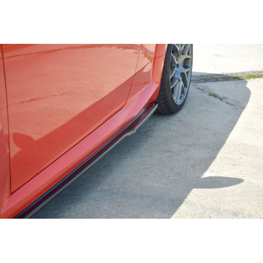 Maxton Design difuzory pod boční prahy pro Audi TT RS 8S, černý lesklý plast ABS Maxton Design difuzory pod boční prahy pro Audi TT RS 8S, černý lesklý plast ABS