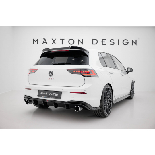 Maxton Design vložka zadního nárazníku pro Volkswagen Golf GTI Mk8, černý lesklý plast ABS
