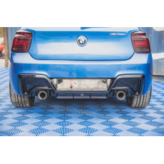 Maxton Design vložka zadního nárazníku ver.1 pro BMW řada 1 F20 M135I, černý lesklý plast ABS, pro jednoduché koncovky na každé straně