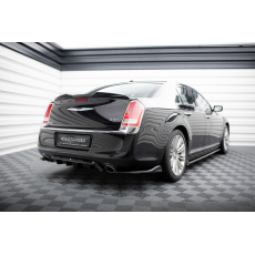 Maxton Design boční difuzory pod zadní nárazník pro Chrysler 300 Mk2, černý lesklý plast ABS