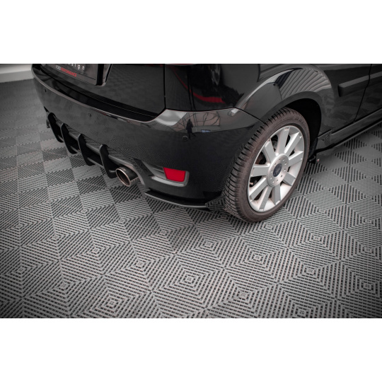 Maxton Design "Street Pro" boční difuzory pod zadní nárazník s křidélky pro Ford Fiesta ST Mk6, plast ABS bez povrchové úpravy