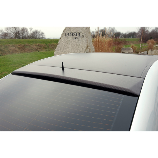 Rieger patka na zadní okno pro Mercedes CLK W209 kupé vč. faceliftu, 00/02-06/04, 07/04-, plast ABS s povrchovou úpravou Carbon-Look, s výřezem pro anténu