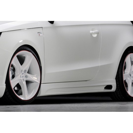Rieger boční práh mont. strana levá pro Audi A1 8X 3-dvéř., 5-dvéř. (sportback) vč. faceliftu, r.v. 02/15-, 08/10-12/14, plast ABS bez povrchové úpravy, s prolisem a výřezem