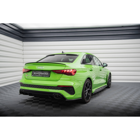 Maxton Design boční difuzory pod zadní nárazník pro Audi RS3 8Y, materiál pravý karbon, Sedan