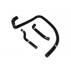 Samco Sport 3-dílná sada silikonových hadic pro vedení tlakového vzduchu pro Land rover Discovery 1994 - 1998 300 TDi bez EGR ventilu, barva: modrá Samco Sport 3-dílná sada silikonových hadic pro vedení tlakového vzduchu pro Land rover Discovery 1994 - 1998 300 TDi bez EGR ventilu, barva: modrá