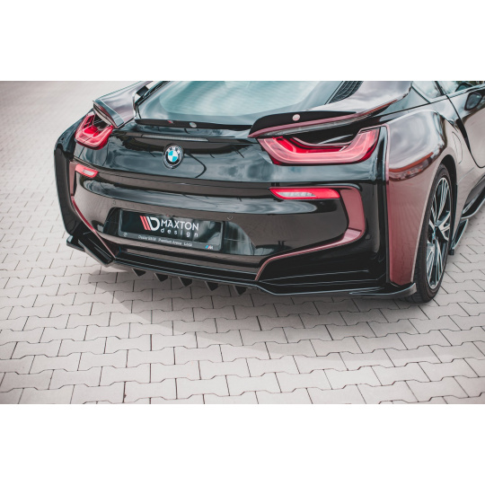 Maxton Design středový spoiler pod zadní nárazník s žebrováním pro BMW i8, černý lesklý plast ABS Maxton Design středový spoiler pod zadní nárazník s žebrováním pro BMW i8, černý lesklý plast ABS