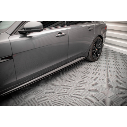 Maxton Design difuzory pod boční prahy pro Jaguar XF Mk2 /R-Sport, černý lesklý plast ABS