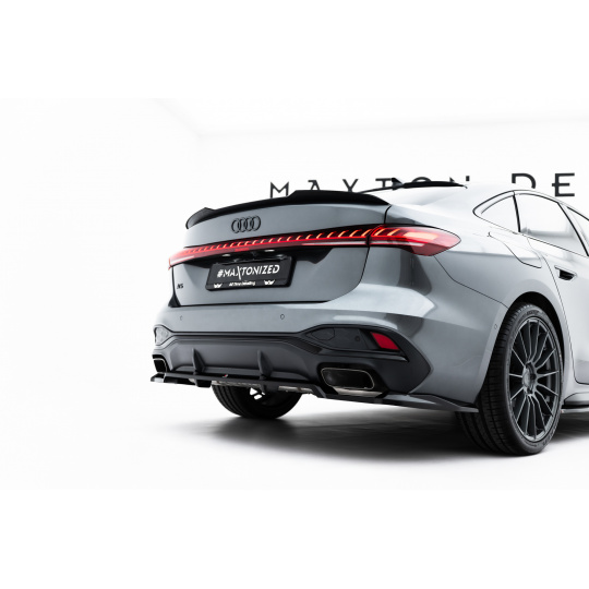 Maxton Design spoiler pod zadní nárazník s žebrováním pro Audi A5 B10, černý lesklý plast ABS, Avant S-Line / Sedan S-Line