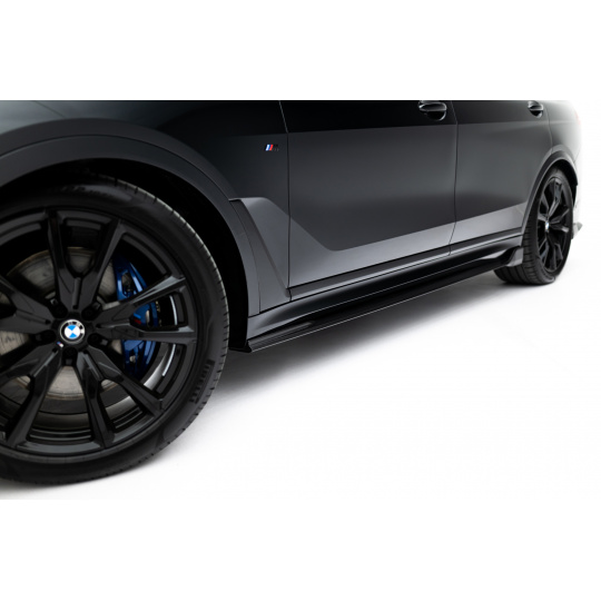 Maxton Design difuzory pod boční prahy pro BMW X7 G07 Facelift M-Pack, materiál pravý karbon
