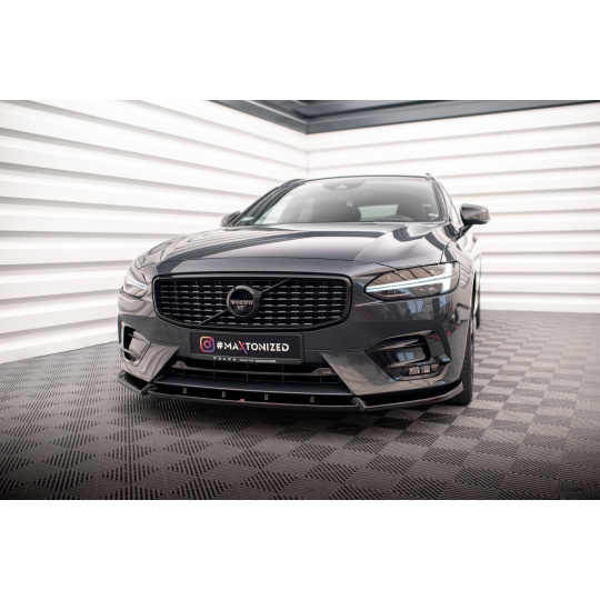 Maxton Design spoiler pod přední nárazník pro Volvo V90 Mk2 R-Design, černý lesklý plast ABS