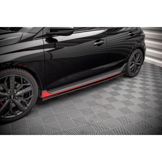 Maxton Design "Street Pro" difuzory pod boční prahy pro Hyundai i20 N Mk3, plast ABS bez povrchové úpravy, s červenou linkou