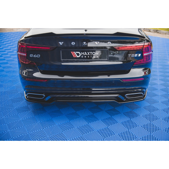 Maxton Design středový spoiler zadního nárazníku pro Volvo S60 Mk3, černý lesklý plast ABS Maxton Design středový spoiler zadního nárazníku pro Volvo S60 Mk3, černý lesklý plast ABS