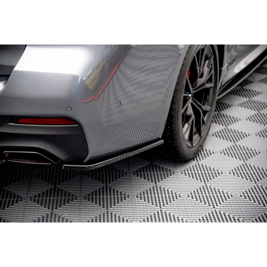Maxton Design boční difuzory pod zadní nárazník pro BMW řada 5 G30 FL, černý lesklý plast ABS, M-pack