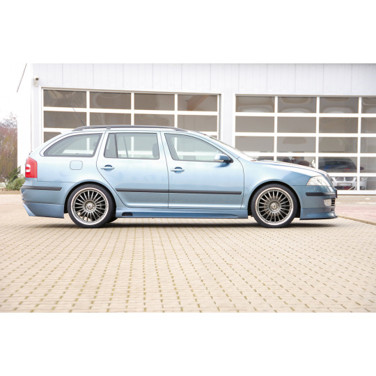 Rieger boční práh mont. strana levá pro Škoda Octavia 1Z combi, sedan, r.v. 06/04-, plast ABS bez povrchové úpravy, s prolisem a výřezem