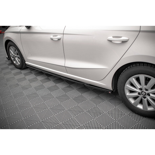 Maxton Design difuzory pod boční prahy ver.2 pro Seat Ibiza Mk5, černý lesklý plast ABS