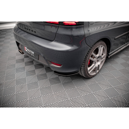 Maxton Design boční difuzory pod zadní nárazník pro Seat Ibiza Cupra Mk3, černý lesklý plast ABS