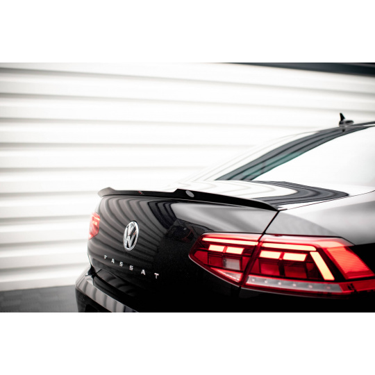 Maxton Design prodloužení spoileru pro Volkswagen Passat Mk8 (B8) Facelift, černý lesklý plast ABS