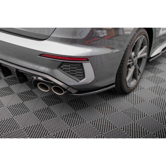 Maxton Design boční difuzory pod zadní nárazník ver.2 pro Audi S3 8Y Sedan, černý lesklý plast ABS