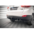 Maxton Design středový spoiler pod zadní nárazník s žebrováním pro Hyundai ix35 Mk1, černý lesklý plast ABS