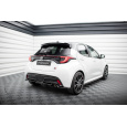 Maxton Design středový spoiler pod zadní nárazník s žebrováním pro Toyota Yaris GR Sport Mk4, černý lesklý plast ABS