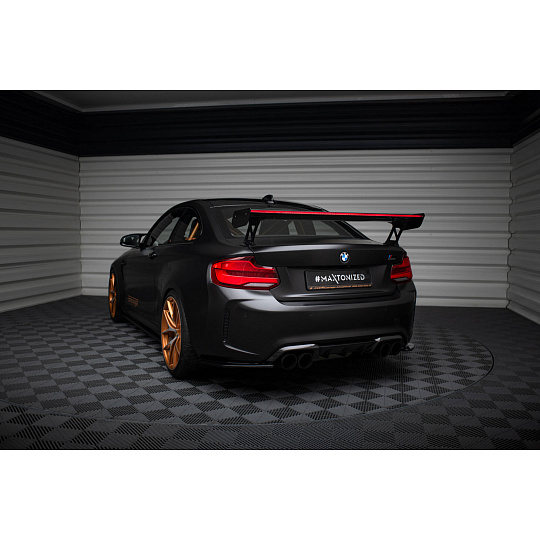 Maxton Design zadní křídlo s široce rozkročenými držáky a LED světlem pro BMW M2 F87, materiál pravý karbon