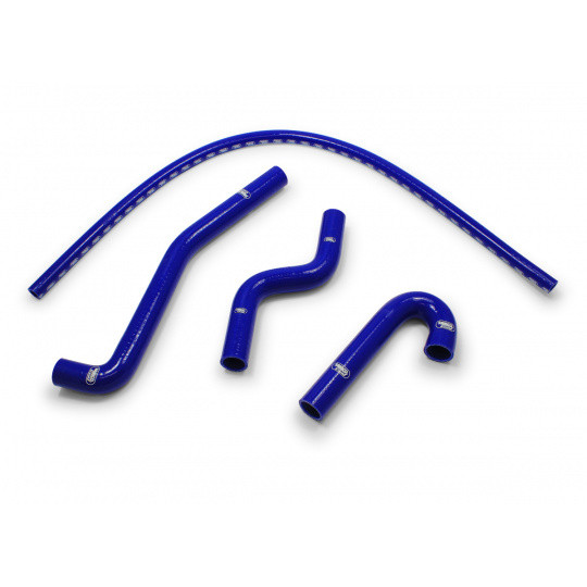 Samco Sport 4-dílná sada silikonových hadic pro vedení chladicí kapaliny pro Caterham 7 Vauxhall 2000 HPC s karburátorem, barva: modrá Samco Sport 4-dílná sada silikonových hadic pro vedení chladicí kapaliny pro Caterham 7 Vauxhall 2000 HPC s karburátorem, barva: modrá