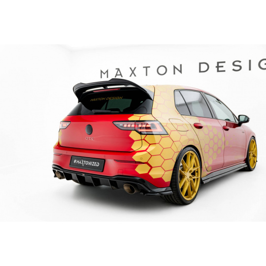 Maxton Design prodloužení spoileru pro Volkswagen Golf GTI Mk8, černý lesklý plast ABS, Clubsport