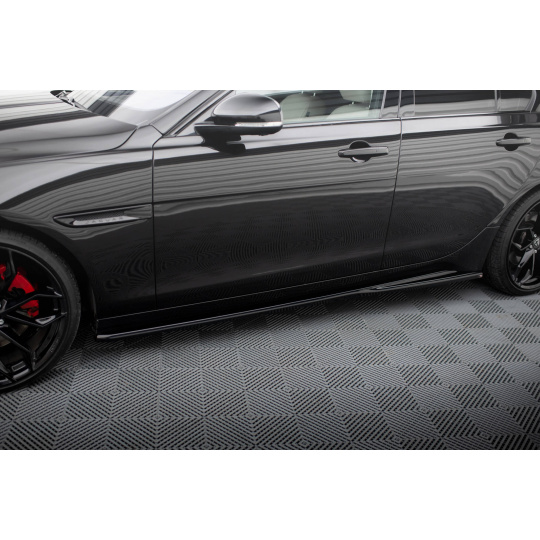 Maxton Design difuzory pod boční prahy pro Jaguar XE Mk1 Facelift, černý lesklý plast ABS