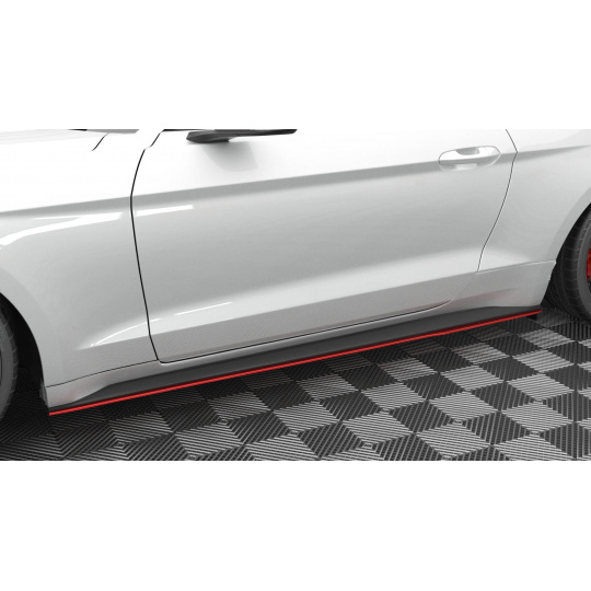 Maxton Design difuzory pod boční prahy ver.2 pro Ford Mustang Mk 6 Facelift, červený lesklý plast ABS