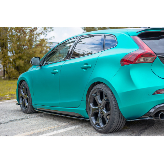 Maxton Design difuzory pod boční prahy pro Volvo V40 R-Design, černý lesklý plast ABS Maxton Design difuzory pod boční prahy pro Volvo V40 R-Design, černý lesklý plast ABS
