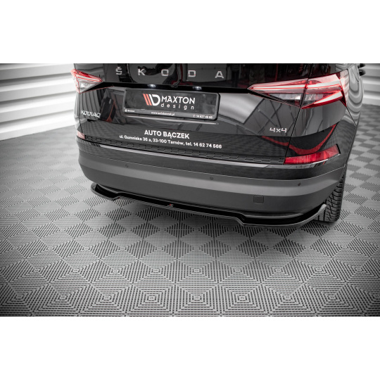 Maxton Design středový spoiler pod zadní nárazník pro Škoda Kodiaq Standard, černý lesklý plast ABS