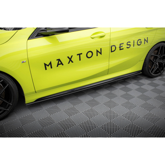Maxton Design "Street Pro" difuzory pod boční prahy pro BMW řada 1 F40, plast ABS bez povrchové úpravy, s červenou linkou, M-Pack / M135i
