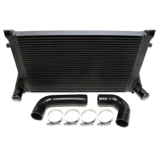 TA Technix černý intercooler kit VW Golf VII GTi (typ 5G / AU) 2.0 TFSI