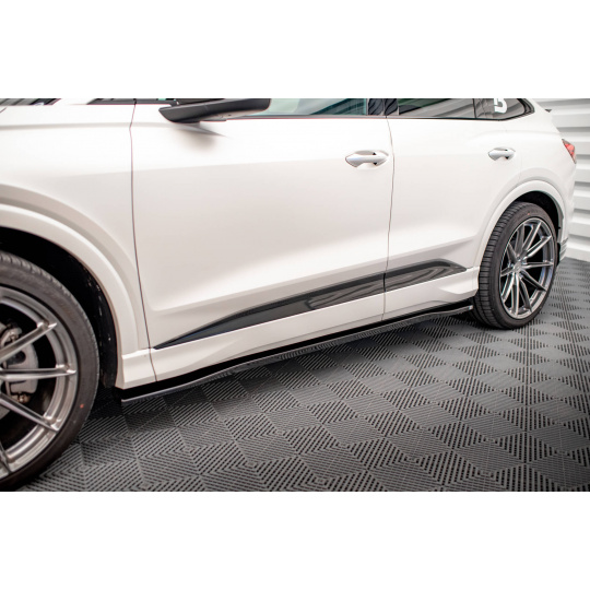 Maxton Design difuzory pod boční prahy pro Audi Q4 e-tron Mk1 Sportback, černý lesklý plast ABS