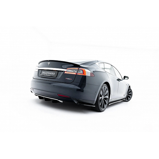 Maxton Design boční difuzory pod zadní nárazník ver.1 pro Tesla Model S, černý lesklý plast ABS