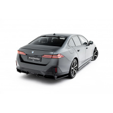 Maxton Design spoiler pod zadní nárazník s žebrováním v.2 pro BMW i5 G60 M-Pack, G61 M-Pack, černý lesklý plast ABS, Sedan / Touring