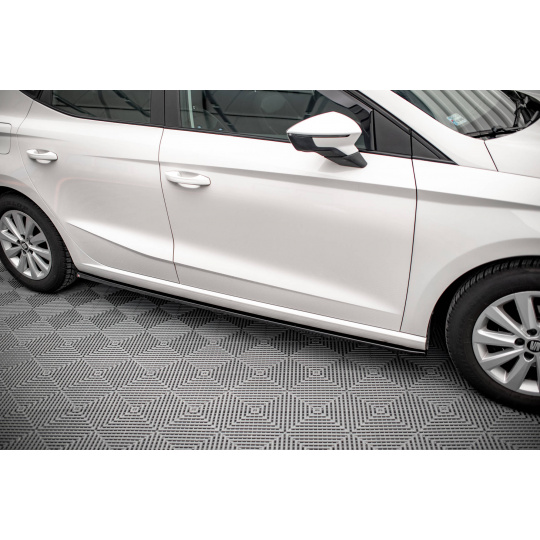 Maxton Design difuzory pod boční prahy pro Seat Ibiza Mk5, černý lesklý plast ABS