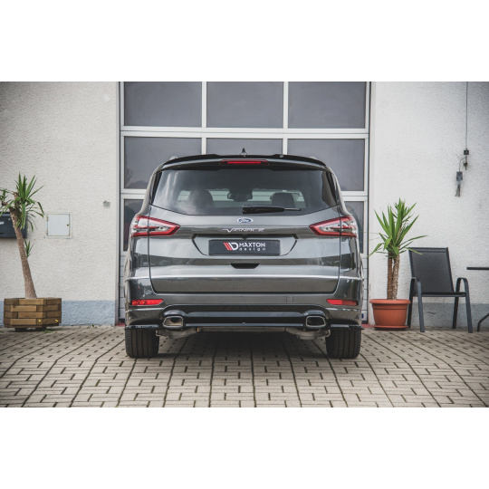 Maxton Design středový spoiler zadního nárazníku pro Ford S-Max Mk2, černý lesklý plast ABS Maxton Design středový spoiler zadního nárazníku pro Ford S-Max Mk2, černý lesklý plast ABS