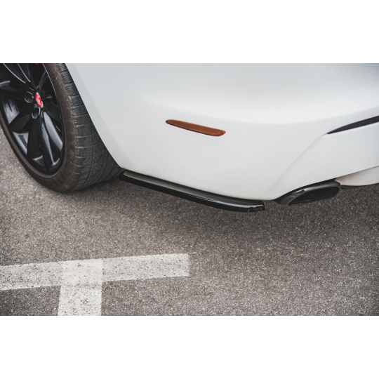 Maxton Design boční difuzory pod zadní nárazník pro Jaguar XJ X351, černý lesklý plast ABS