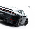 Maxton Design středový spoiler pod zadní nárazník s žebrováním v.2 pro Porsche 911 992 Carrera/Carrera S Aero, černý lesklý plast ABS